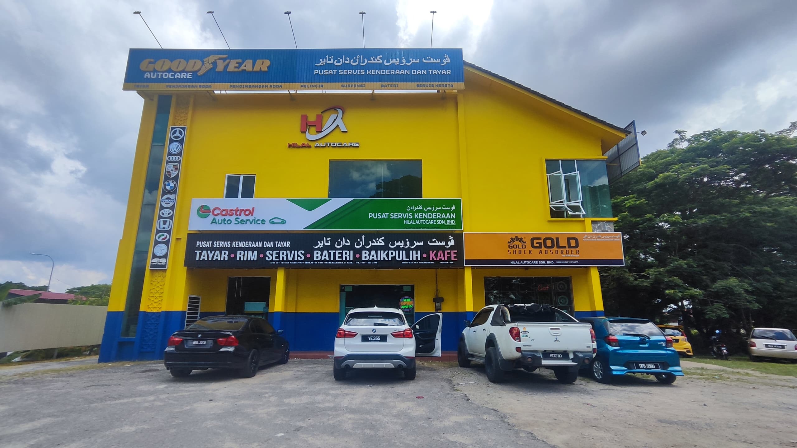 Hilal Autocare Sdn Bhd Gold Suspension service centre in Kota Bharu.